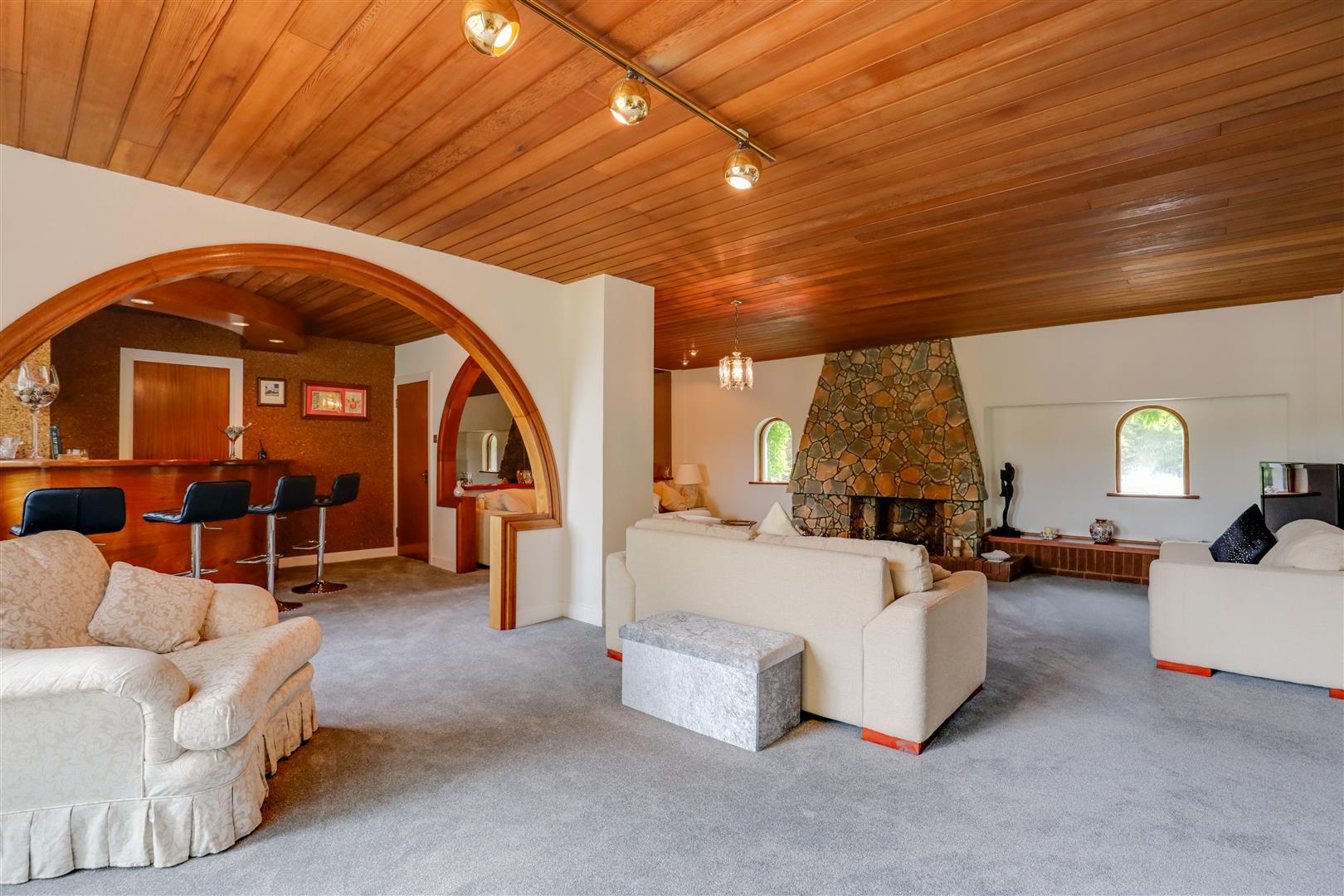 Hillandale, Pen-Y-Turnpike Road, Dinas Powys, Vale of Glamorgan, CF64 4HG